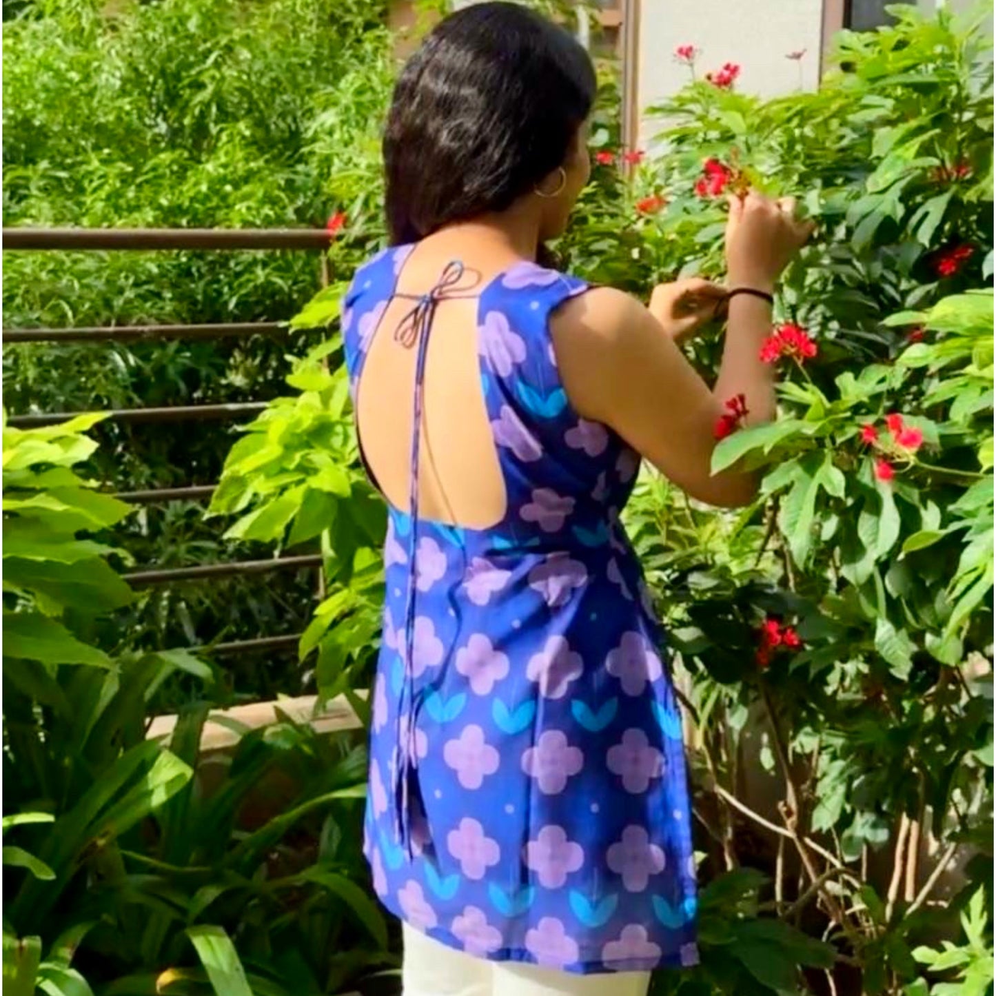 Zehra Deep-Back Kurti