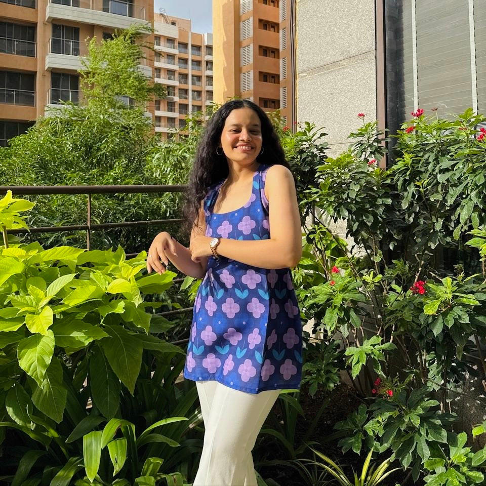 Zehra Deep-Back Kurti